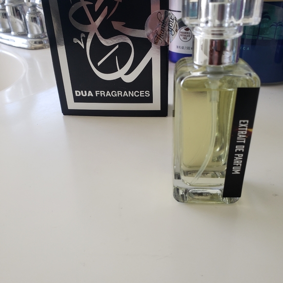 Dua #Energetic - Picture 3 of 3